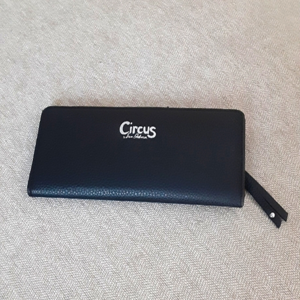 Sam Edelman Circus black leather bifold wallet